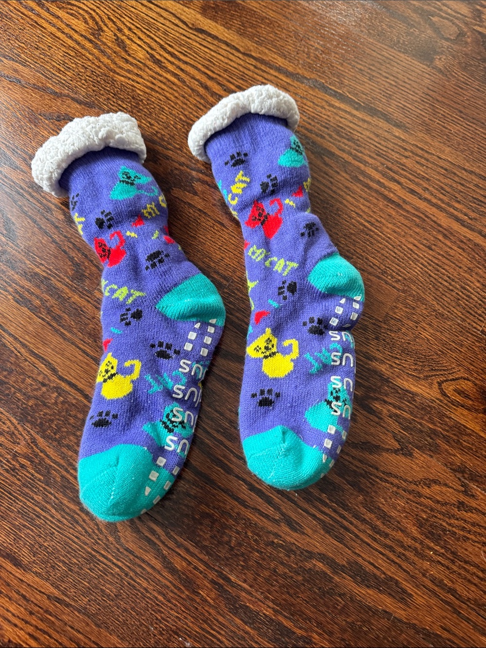 Cozy Purple Cat Print Fuzzy Lined Socks